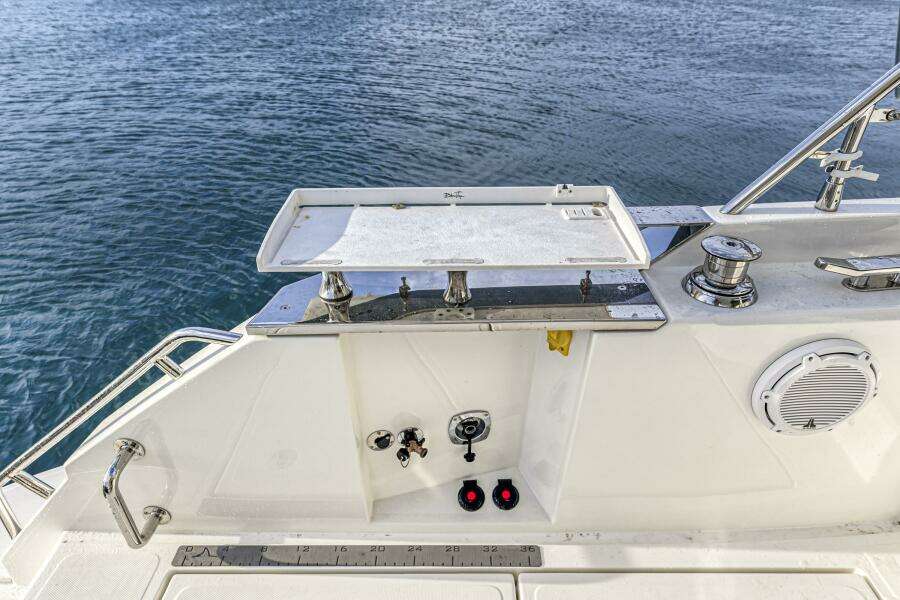 54ft Aquila Yacht For Sale