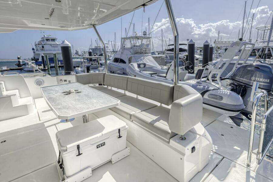 54ft Aquila Yacht For Sale
