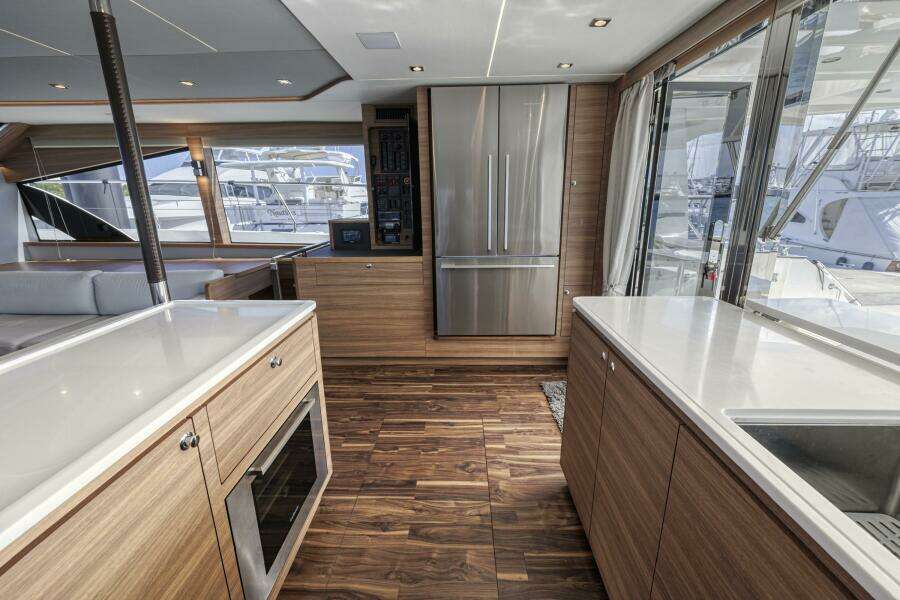 54ft Aquila Yacht For Sale