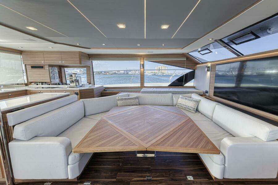 54ft Aquila Yacht For Sale