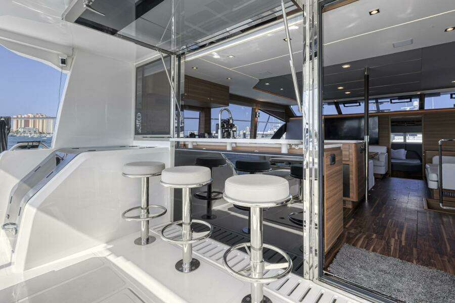 54ft Aquila Yacht For Sale