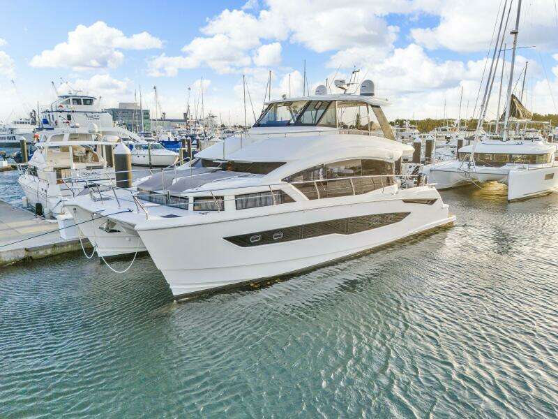 54ft Aquila Yacht For Sale