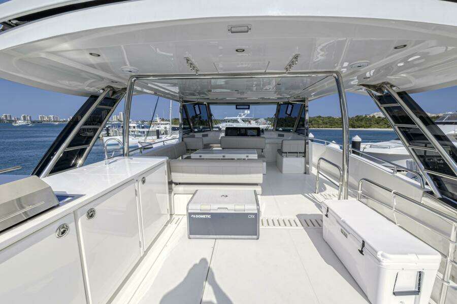 54ft Aquila Yacht For Sale