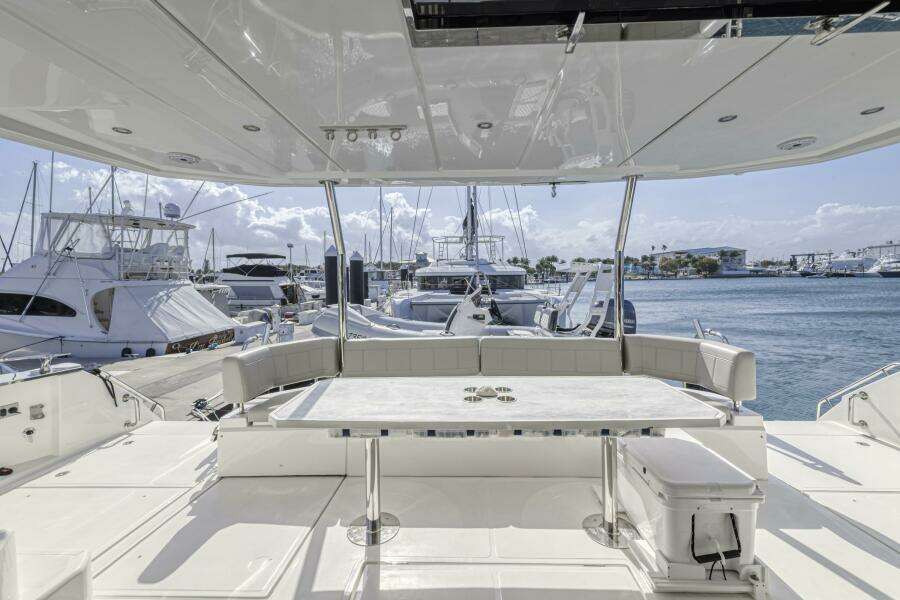 54ft Aquila Yacht For Sale