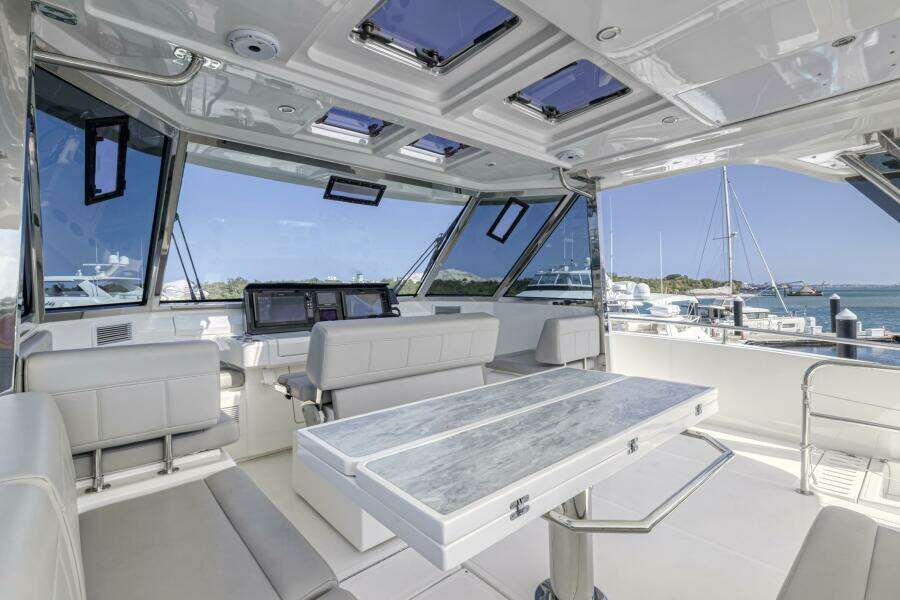 54ft Aquila Yacht For Sale