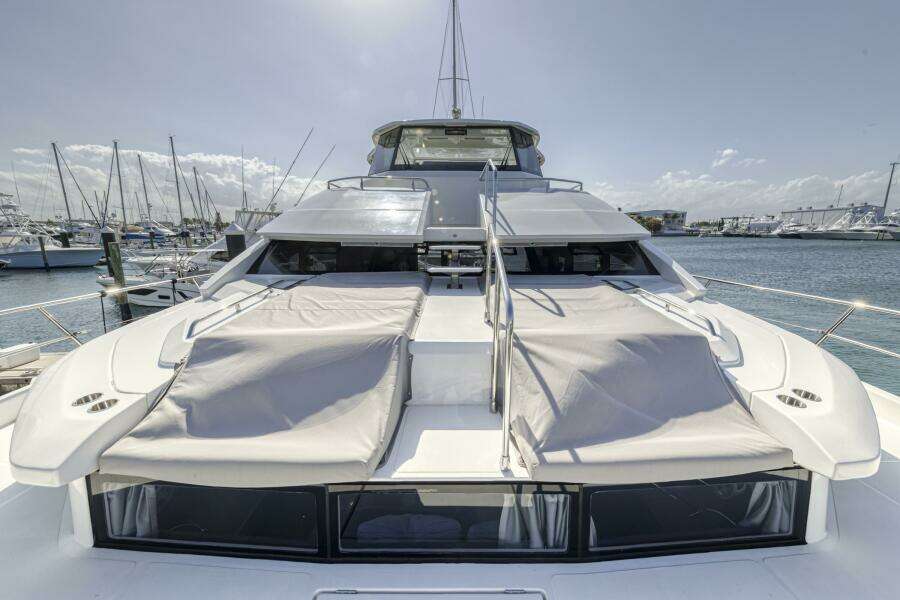 54ft Aquila Yacht For Sale