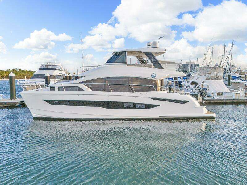 54ft Aquila Yacht For Sale