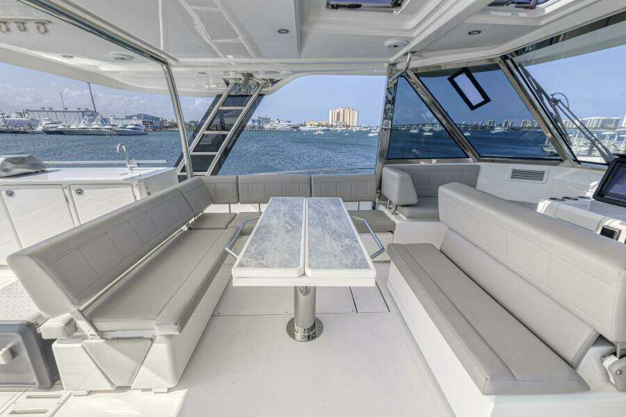 54ft Aquila Yacht For Sale