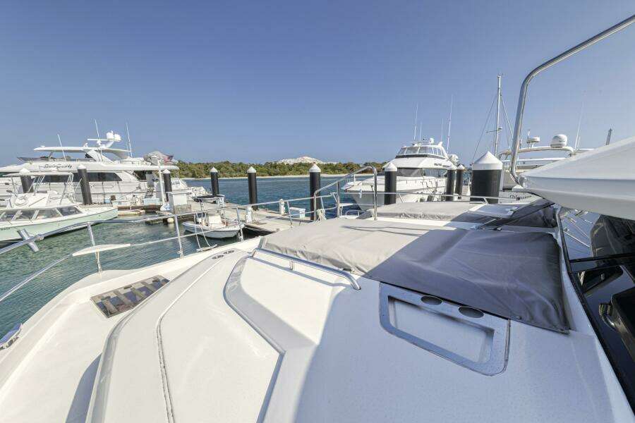 54ft Aquila Yacht For Sale