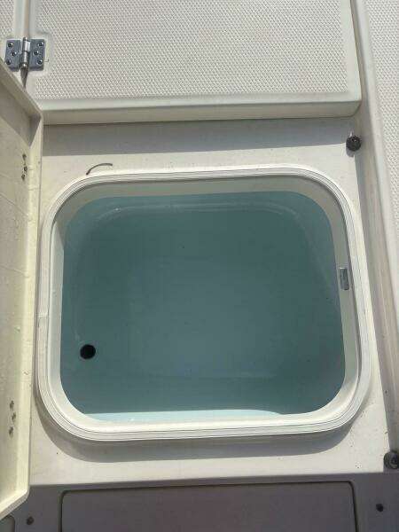 24ft Robalo Yacht For Sale