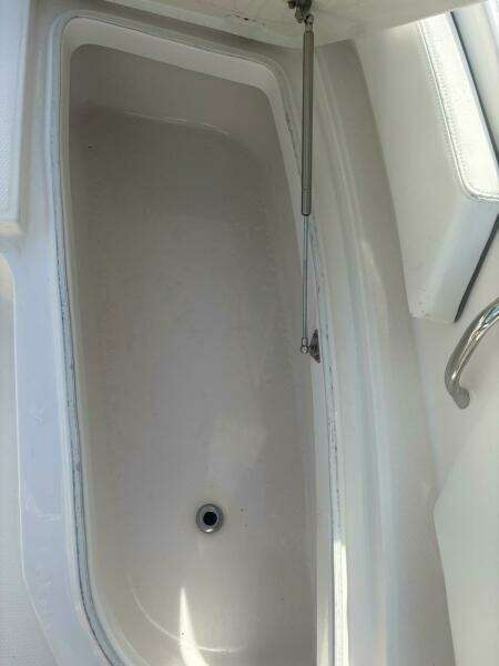 24ft Robalo Yacht For Sale