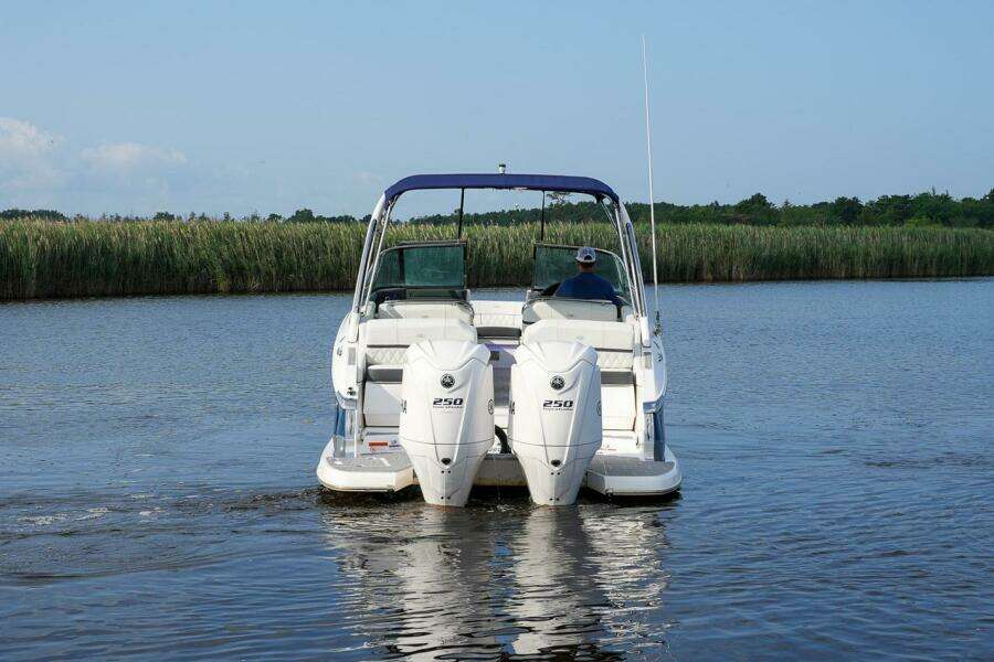 29ft Regal Yacht For Sale