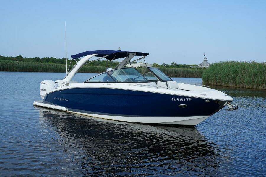 29ft Regal Yacht For Sale