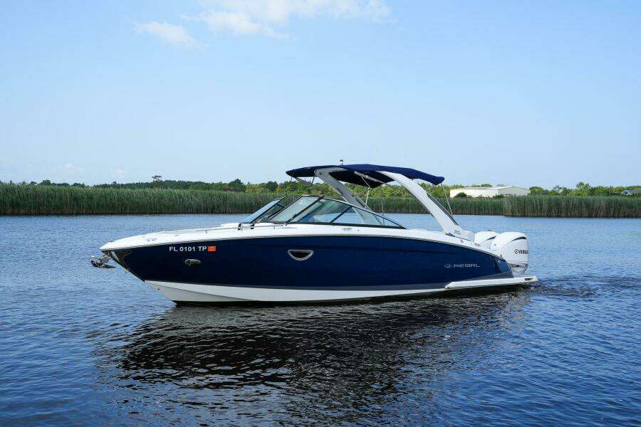 29ft Regal Yacht For Sale
