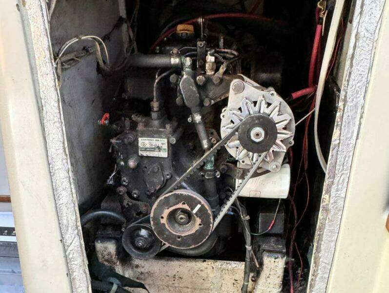 37ft C amp C Yacht For Sale
