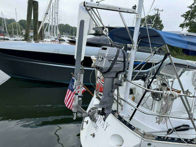 37ft C amp C Yacht For Sale