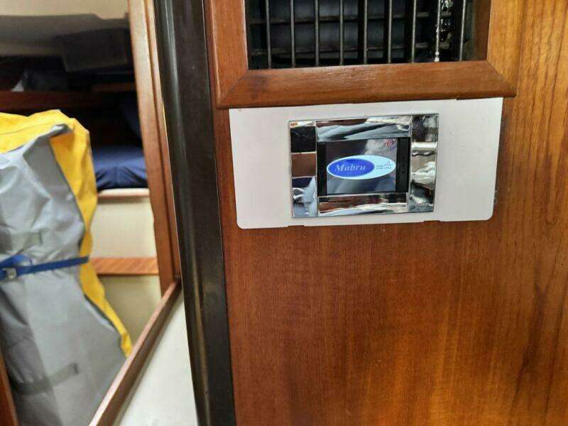 37ft C amp C Yacht For Sale