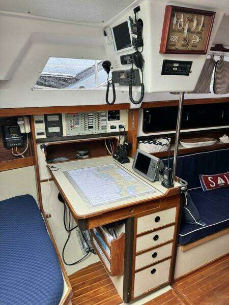 37ft C amp C Yacht For Sale