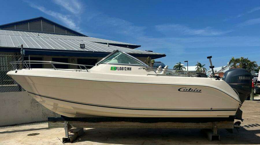 21ft Cobia Yacht For Sale