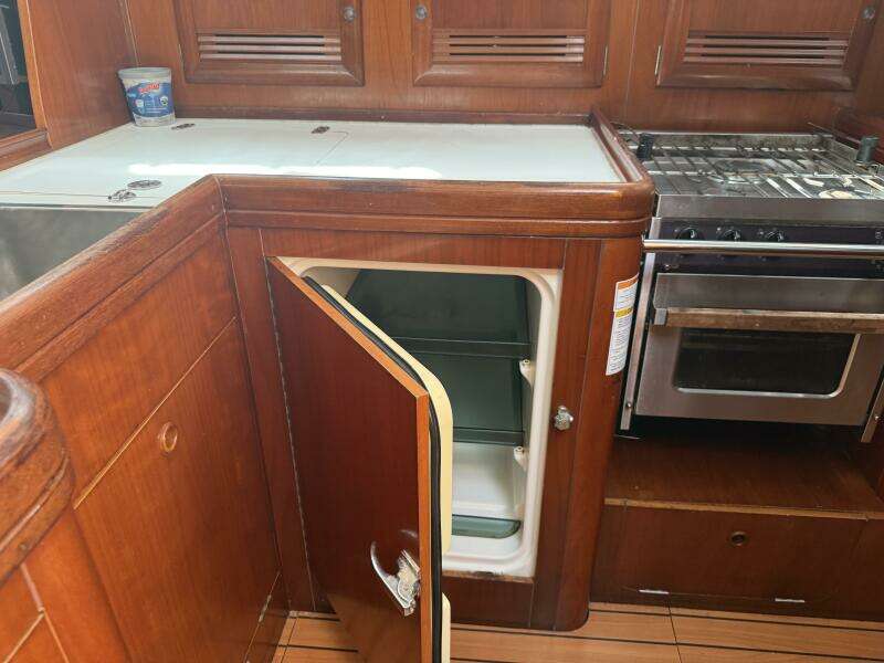 Traveler 47ft Beneteau Yacht For Sale
