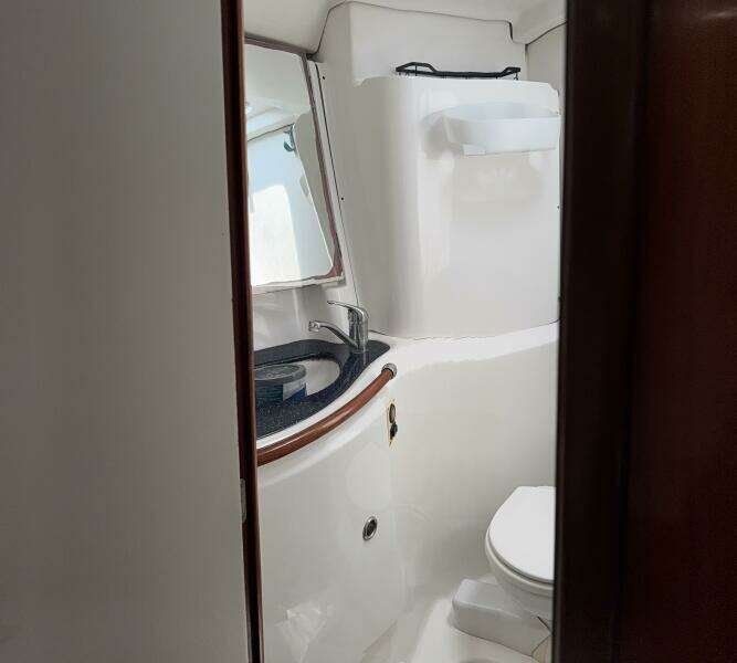 Traveler 47ft Beneteau Yacht For Sale