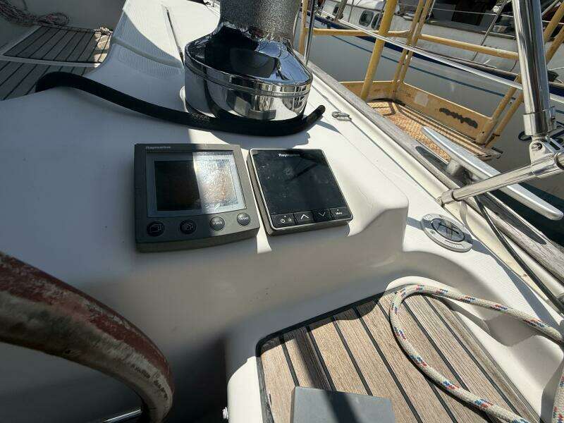Traveler 47ft Beneteau Yacht For Sale
