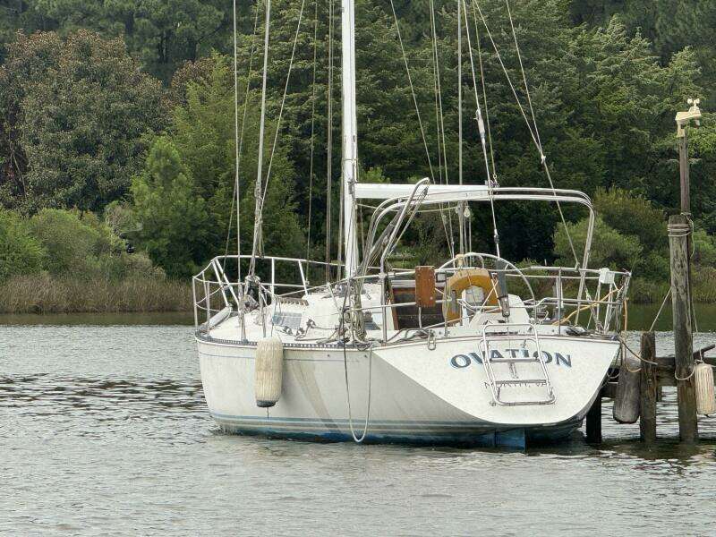 41ft C amp C Yacht For Sale