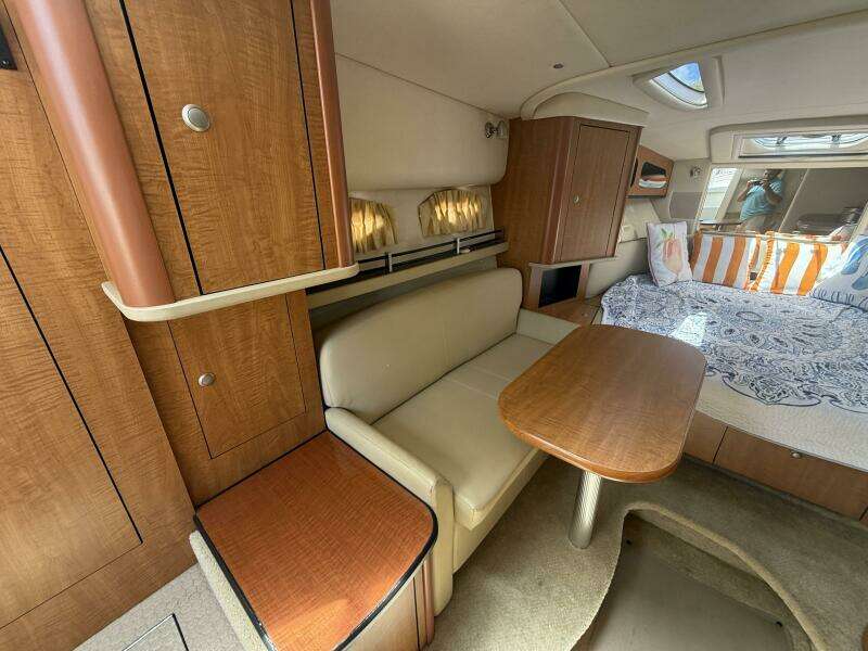 29ft Sea Ray Yacht For Sale