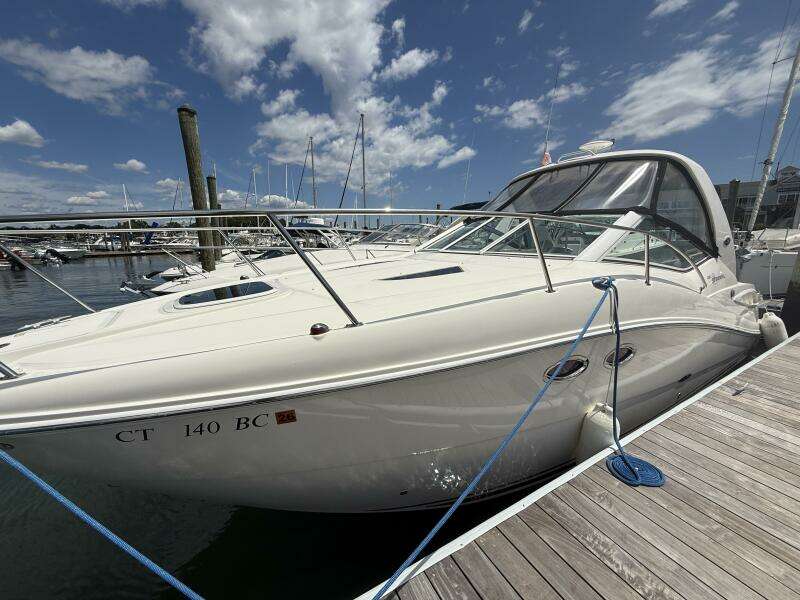 29ft Sea Ray Yacht For Sale