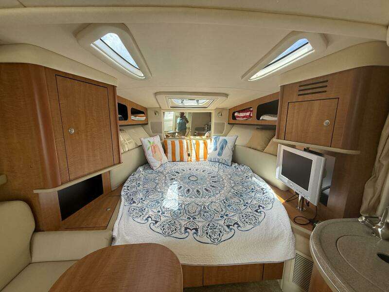 29ft Sea Ray Yacht For Sale