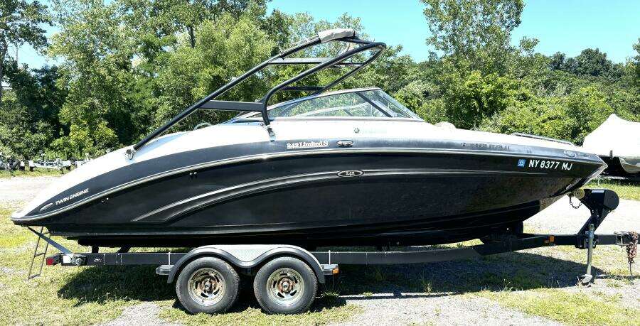 24ft Yamaha Boats Yacht For Sale