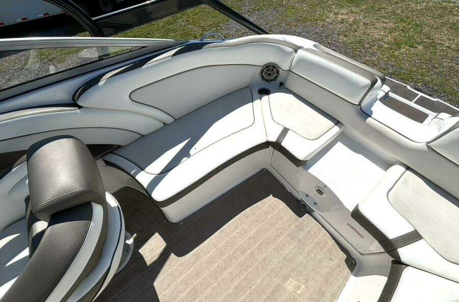 24ft Yamaha Boats Yacht For Sale