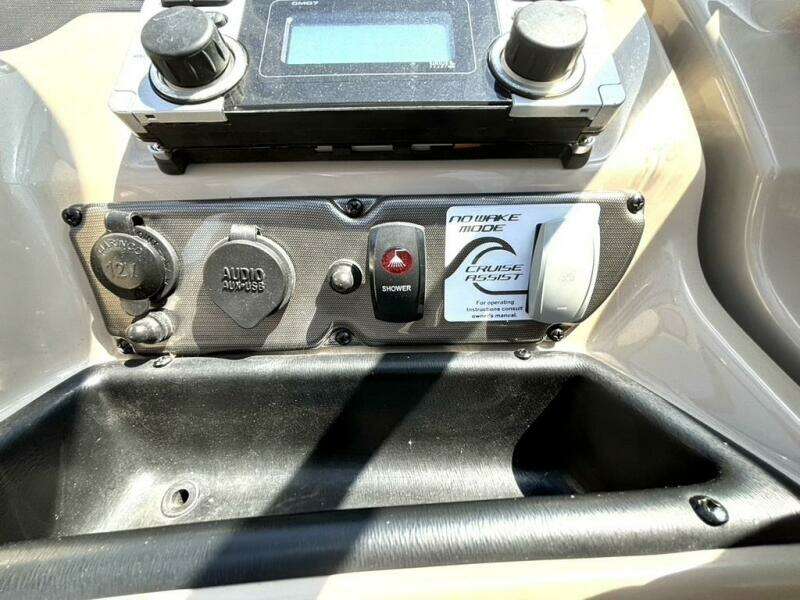 24ft Yamaha Boats Yacht For Sale