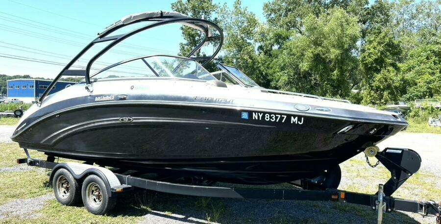 24ft Yamaha Boats Yacht For Sale