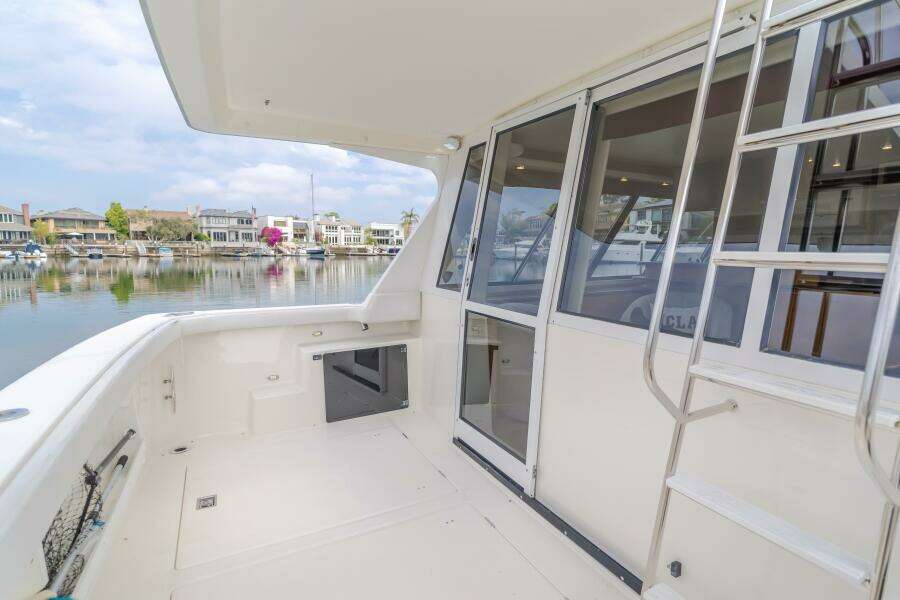COFFEY TO COCKTAILS II 47ft Bayliner Yacht For Sale