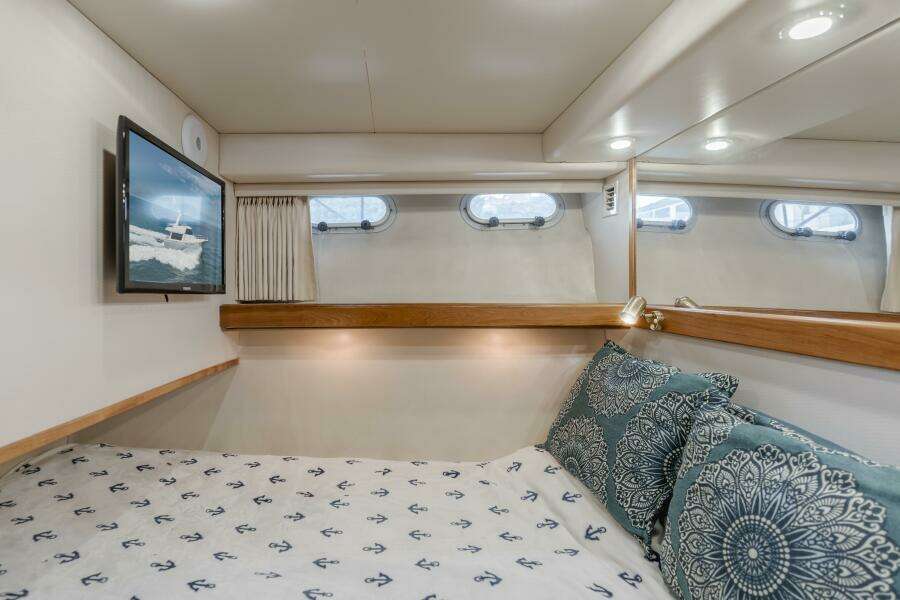 COFFEY TO COCKTAILS II 47ft Bayliner Yacht For Sale