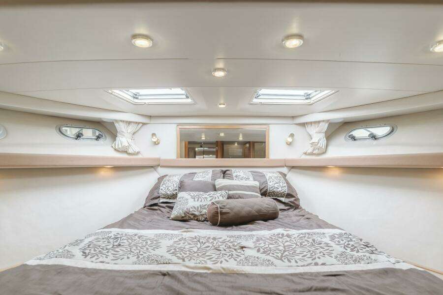 COFFEY TO COCKTAILS II 47ft Bayliner Yacht For Sale