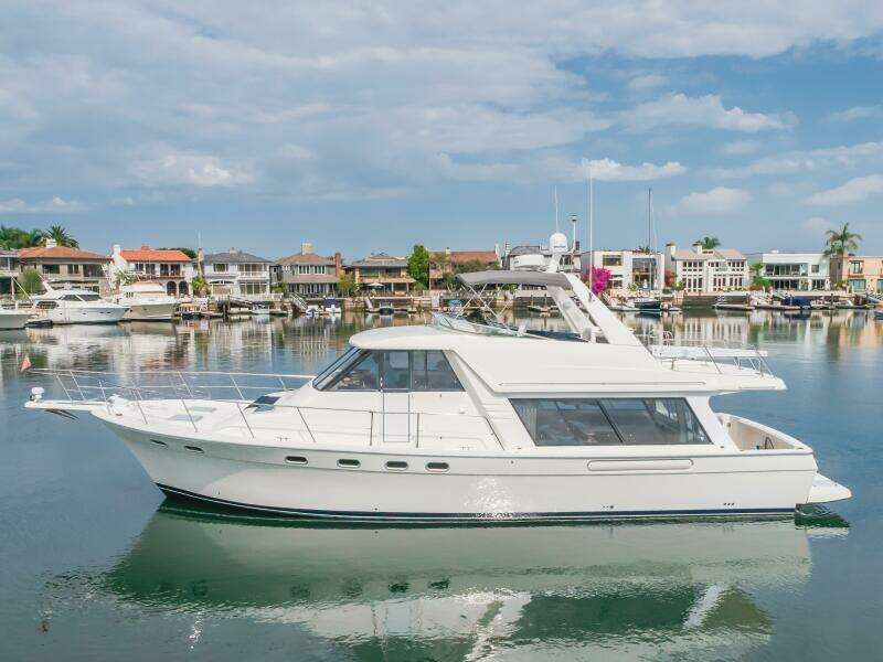 COFFEY TO COCKTAILS II 47ft Bayliner Yacht For Sale