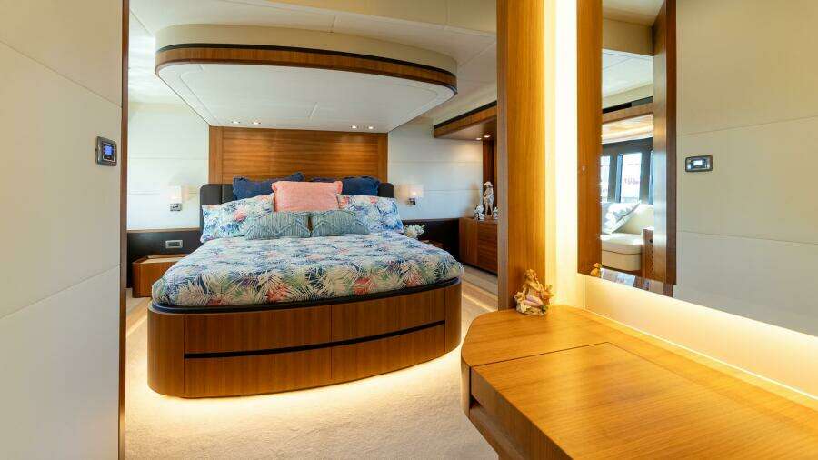 Just Joanne 58ft Absolute Yacht For Sale