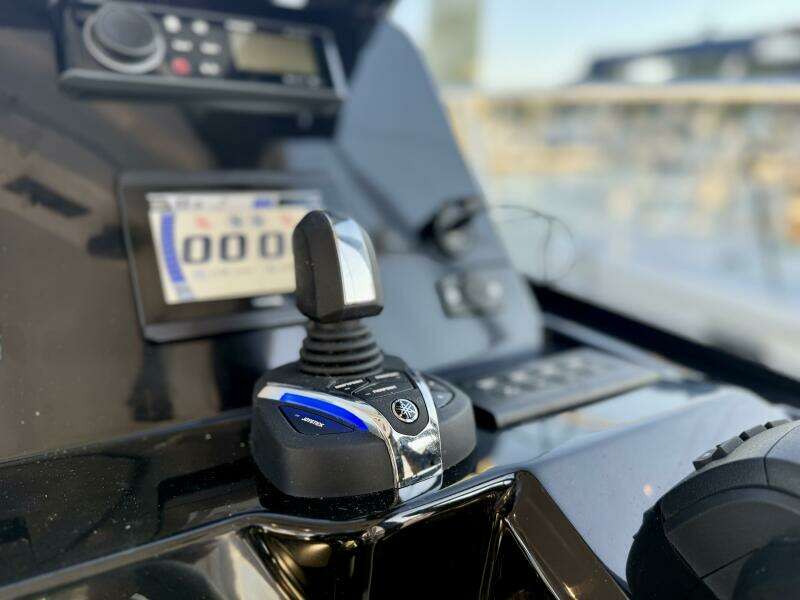 SaaSea 33ft Jeanneau Yacht For Sale
