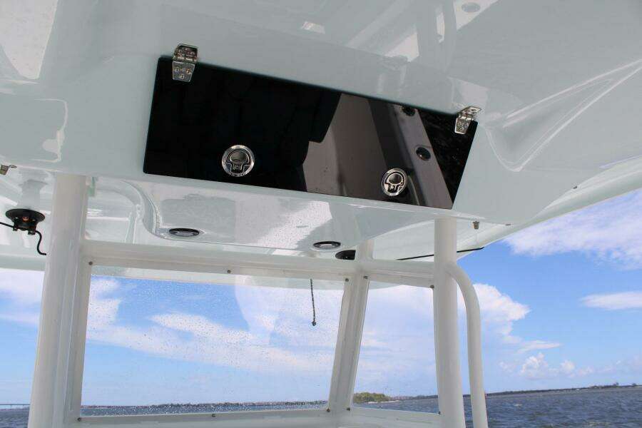 Helm Hard Top Storage