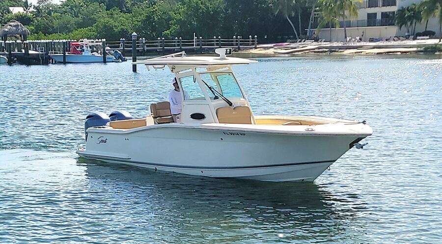 27ft Scout Yacht For Sale