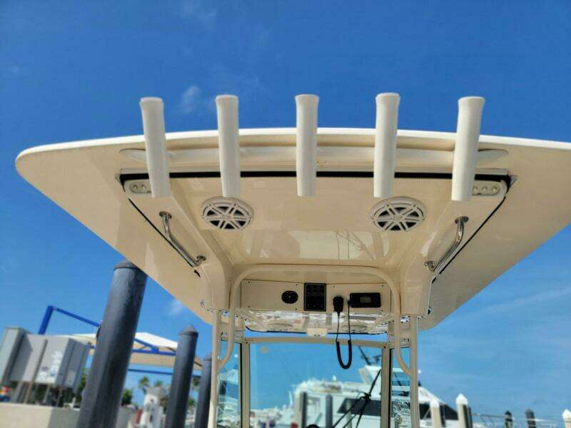 27ft Scout Yacht For Sale
