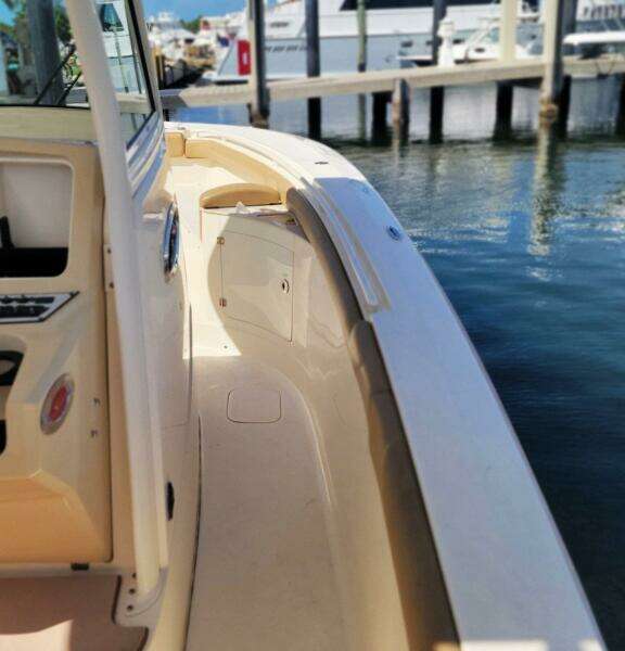 27ft Scout Yacht For Sale