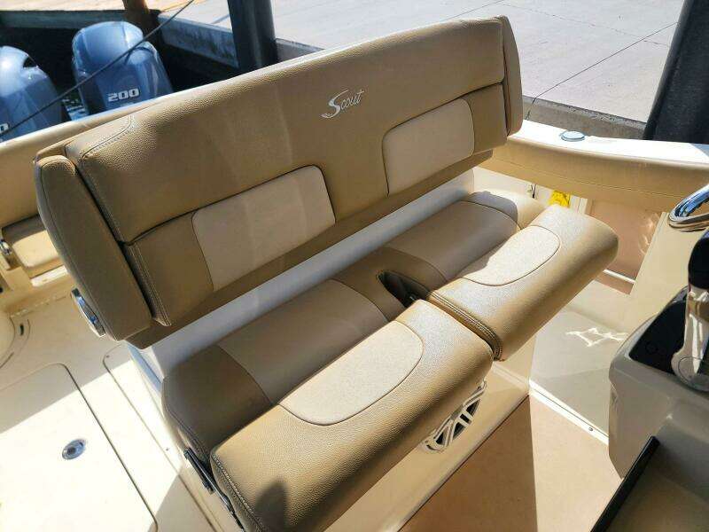 27ft Scout Yacht For Sale