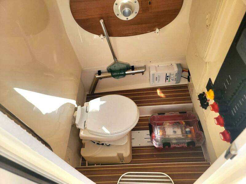 27ft Scout Yacht For Sale