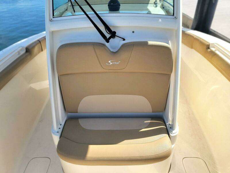 27ft Scout Yacht For Sale