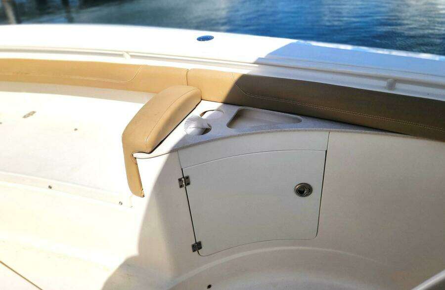 27ft Scout Yacht For Sale