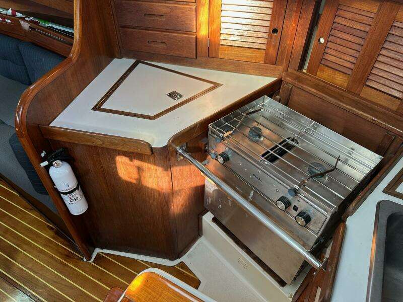 31ft Tartan Yacht For Sale