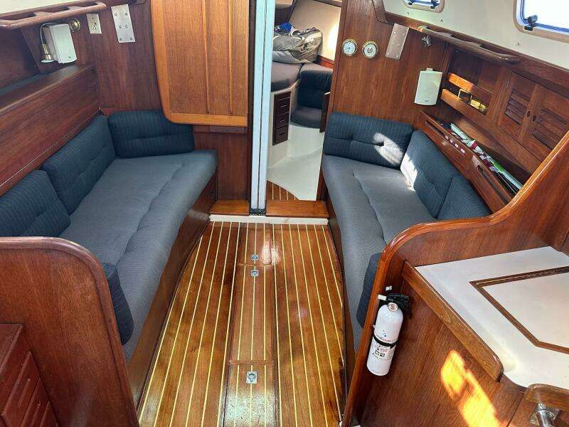 31ft Tartan Yacht For Sale
